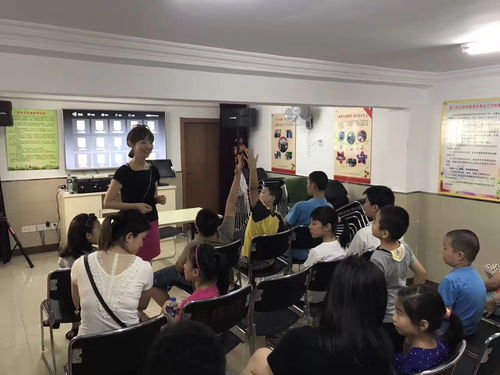 打通服務(wù)群眾最后一公里 推動(dòng)教育資源進(jìn)居委進(jìn)家庭